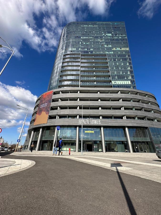 White Sky 20 Hanza Tower- Free Parking Apartament