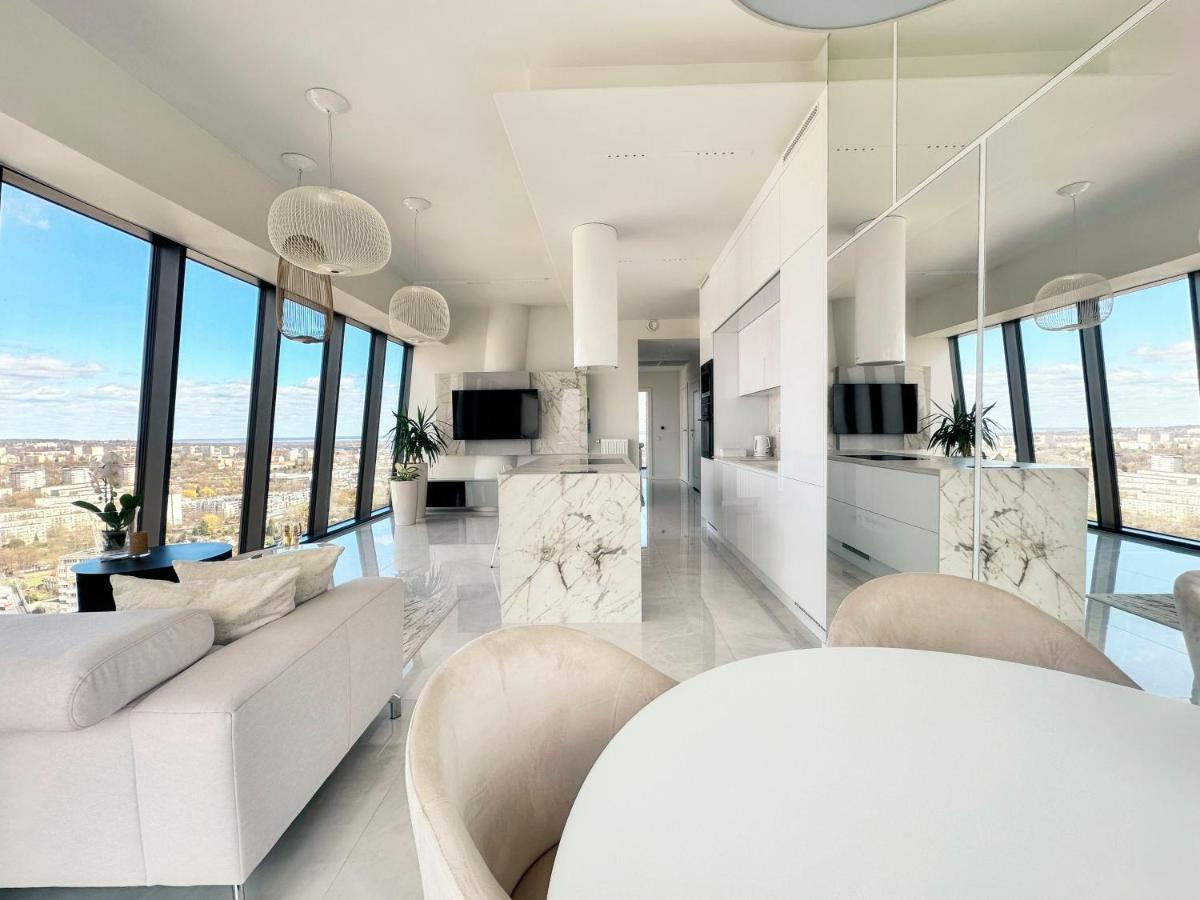 White Sky 20 Hanza Tower- Free Parking Stettin