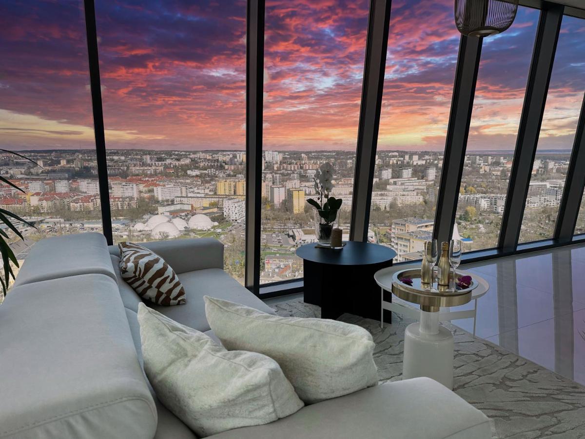 White Sky 20 Hanza Tower- Free Parking Stettin